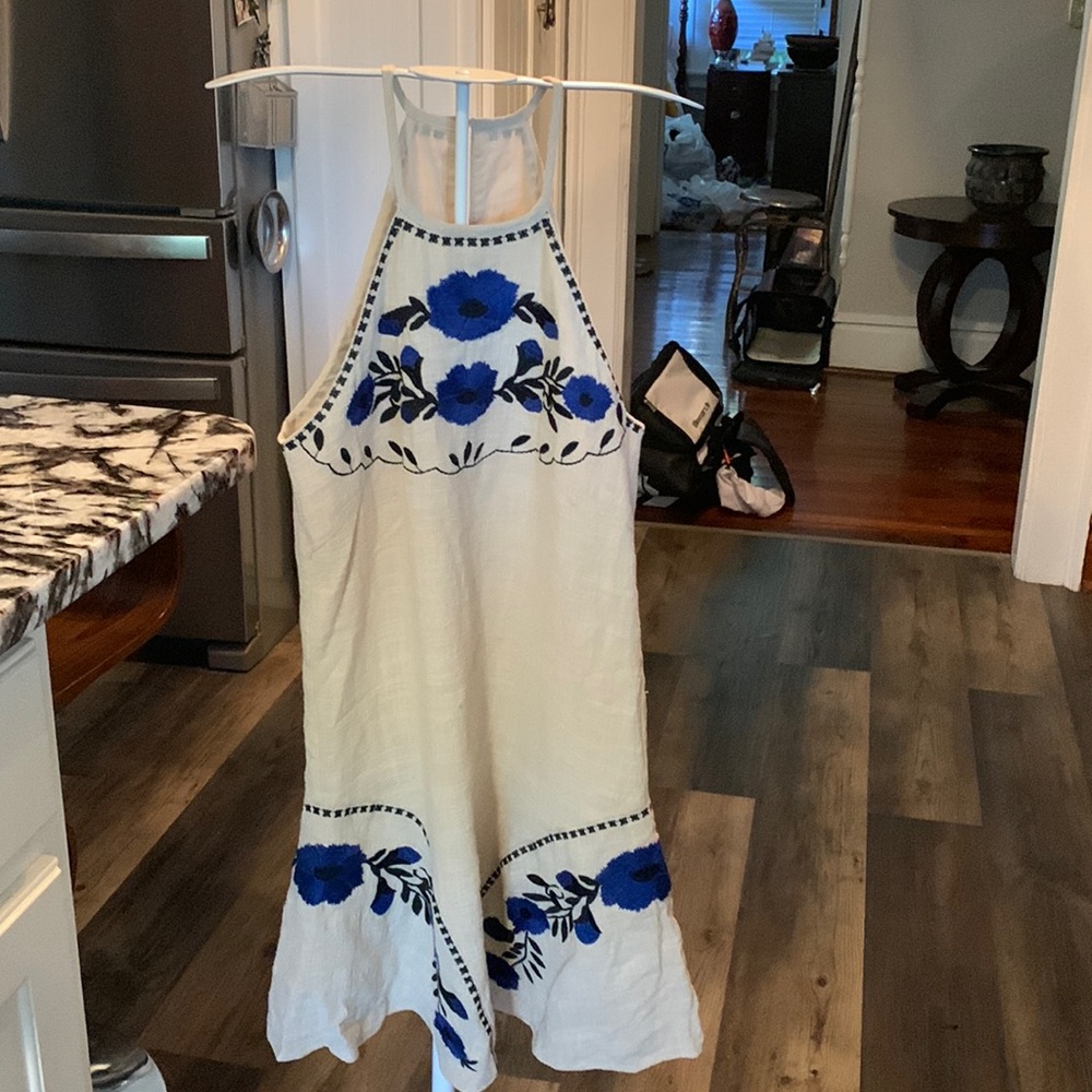 THML cotton floral embroidered sumner mini. NWOT‎ .